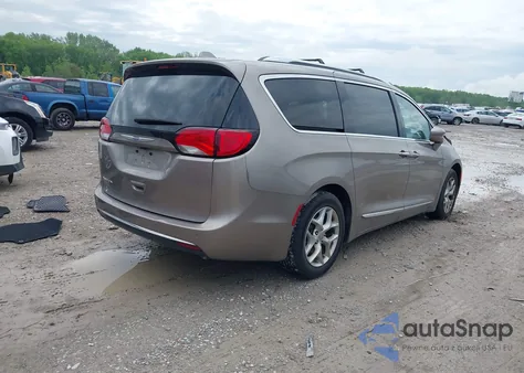 2018 Chrysler Pacifica Touring-L Plus из США, поврежденный, VIN 2C4RC1EG8JR293843